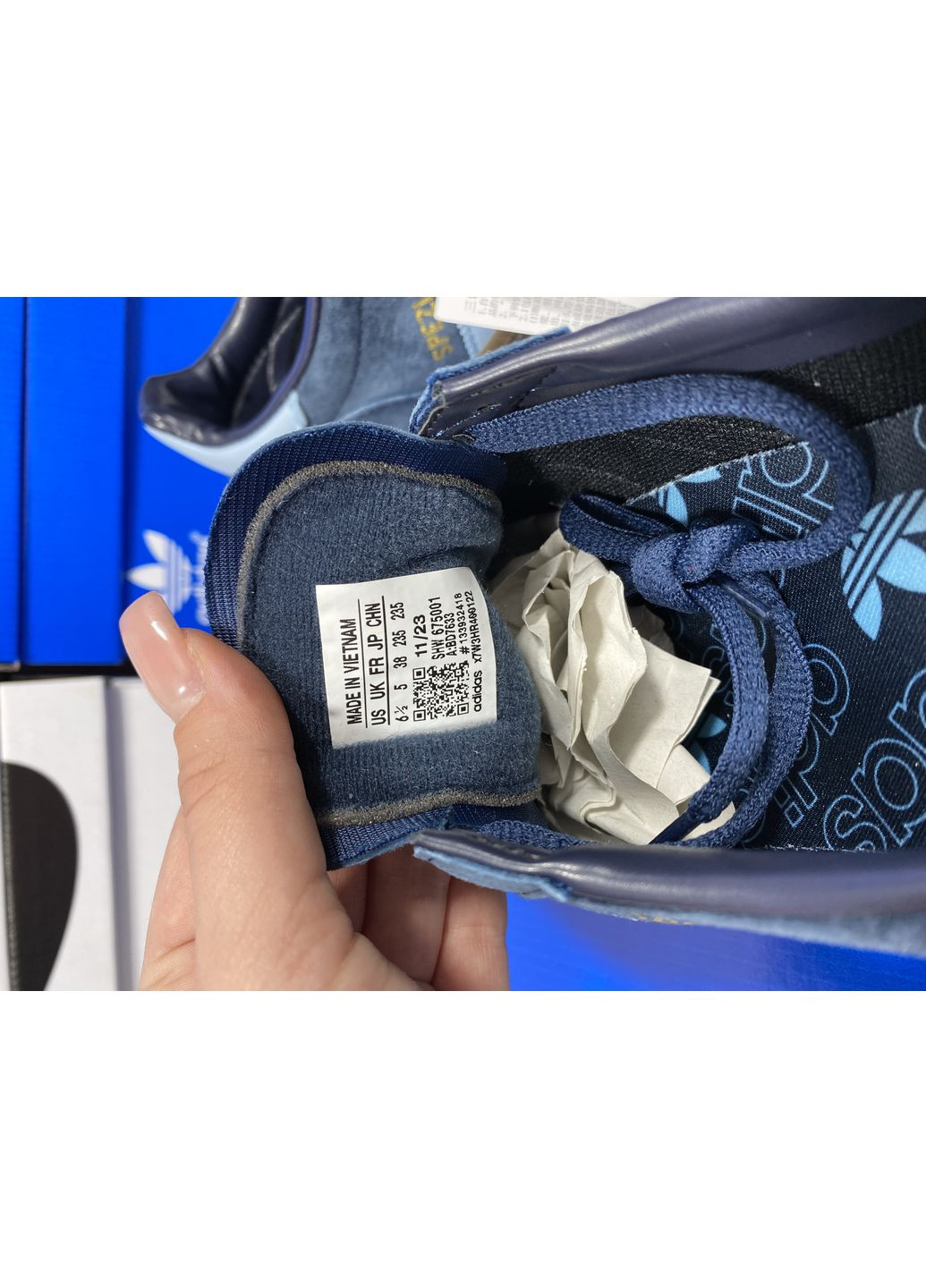 Цветные демисезонные кроссовки мужские adidas spezial handball blue адидас специал No Brand