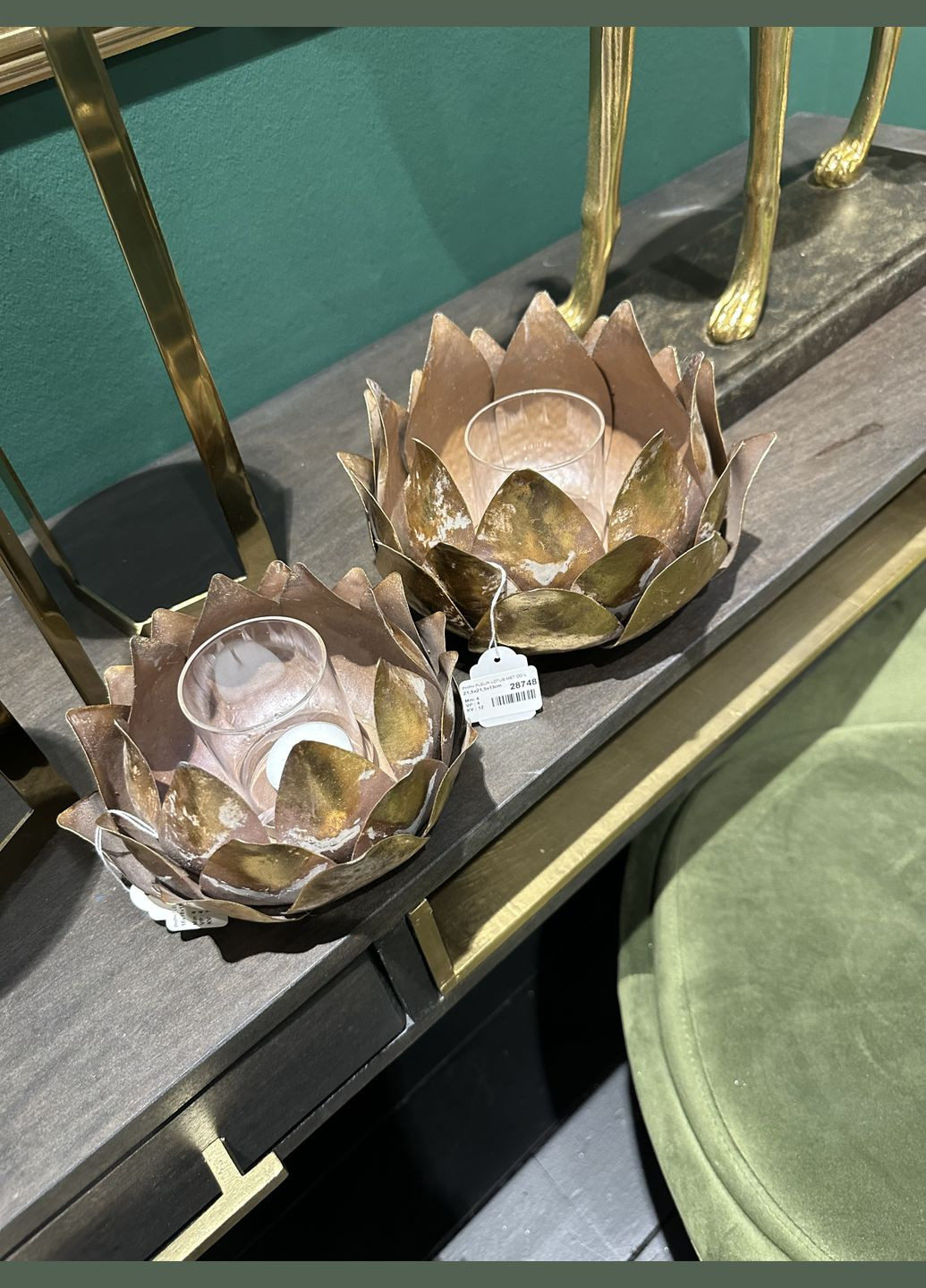 Подсвечник в форме цветка лотоса металлический золотого цвета с состаренным эффектом диаметр 16 см. Бельгия (28747) J-Line (303354214)