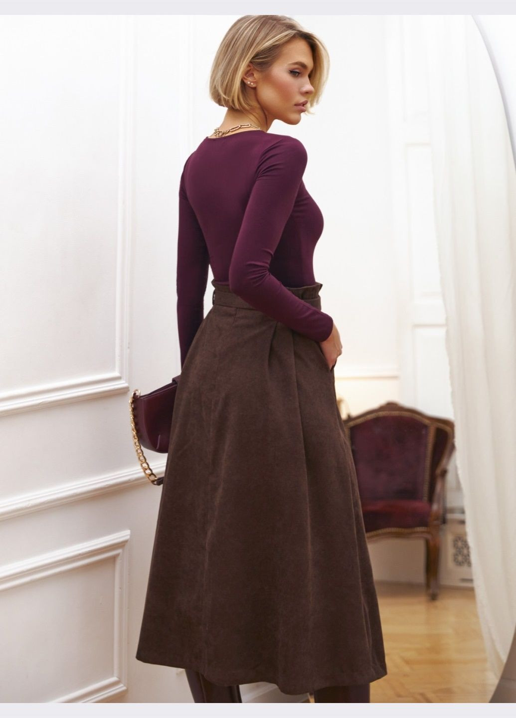 Коричневая кэжуал однотонная юбка-миди из микровельвета коричневого цвета Dressa