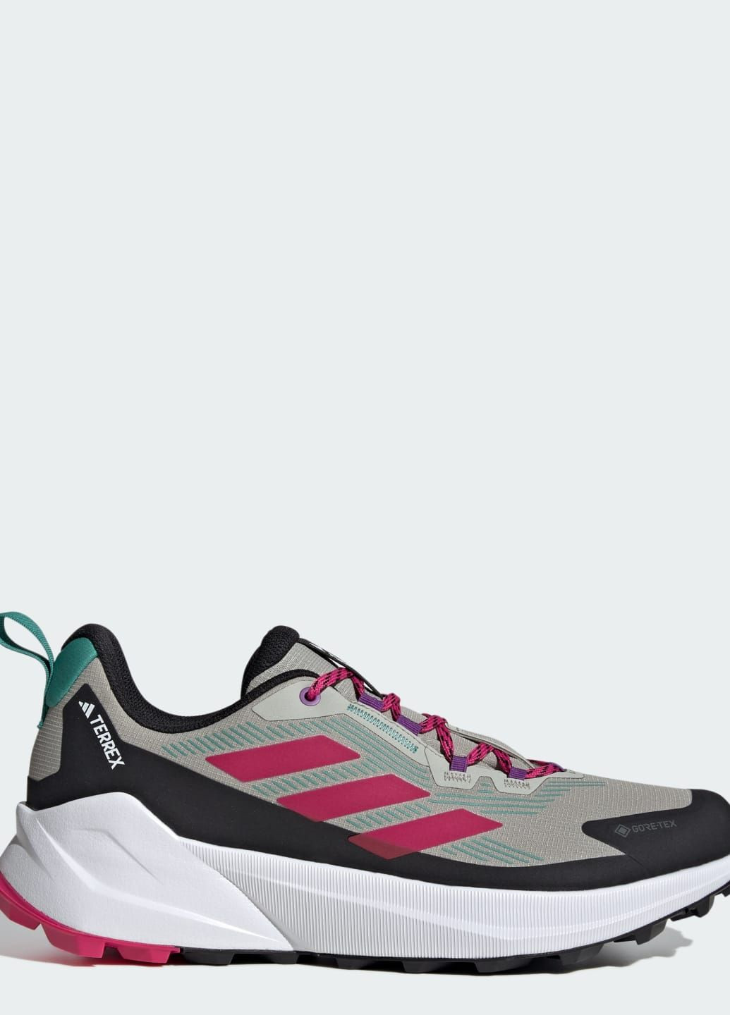 Бежевые всесезонные кроссовки для хайкинга terrex trailmaker 2.0 gore-tex adidas