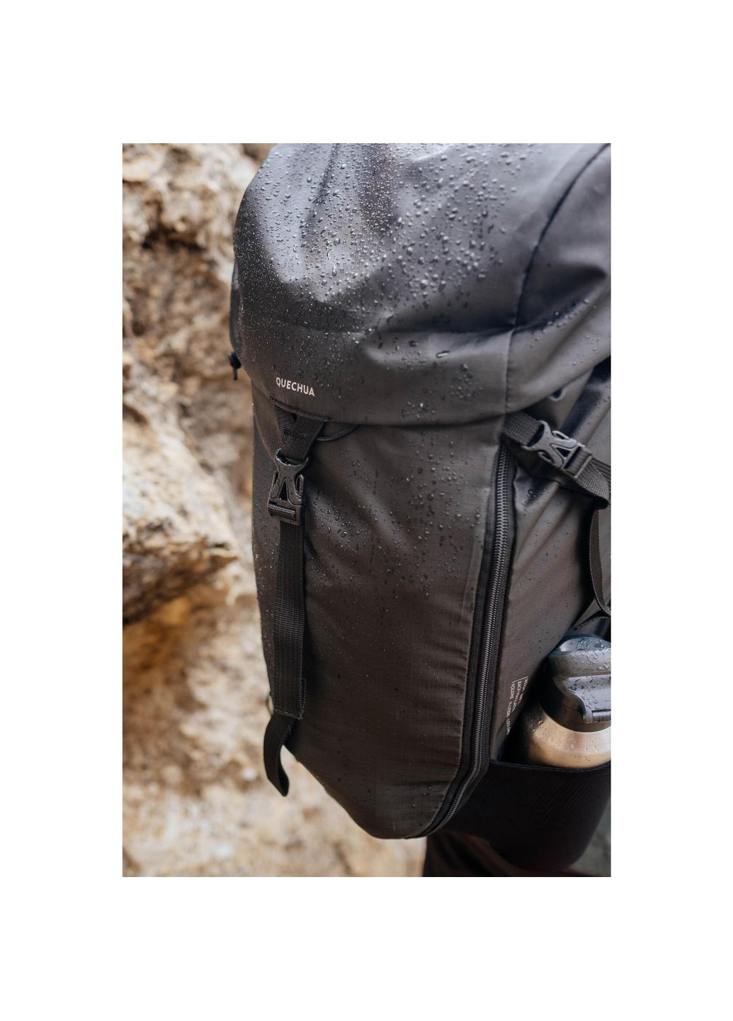 Туристичний Рюкзак MH100 35л 62 x 23 x 22 см Відділення для Гідратора Quechua (342967099)