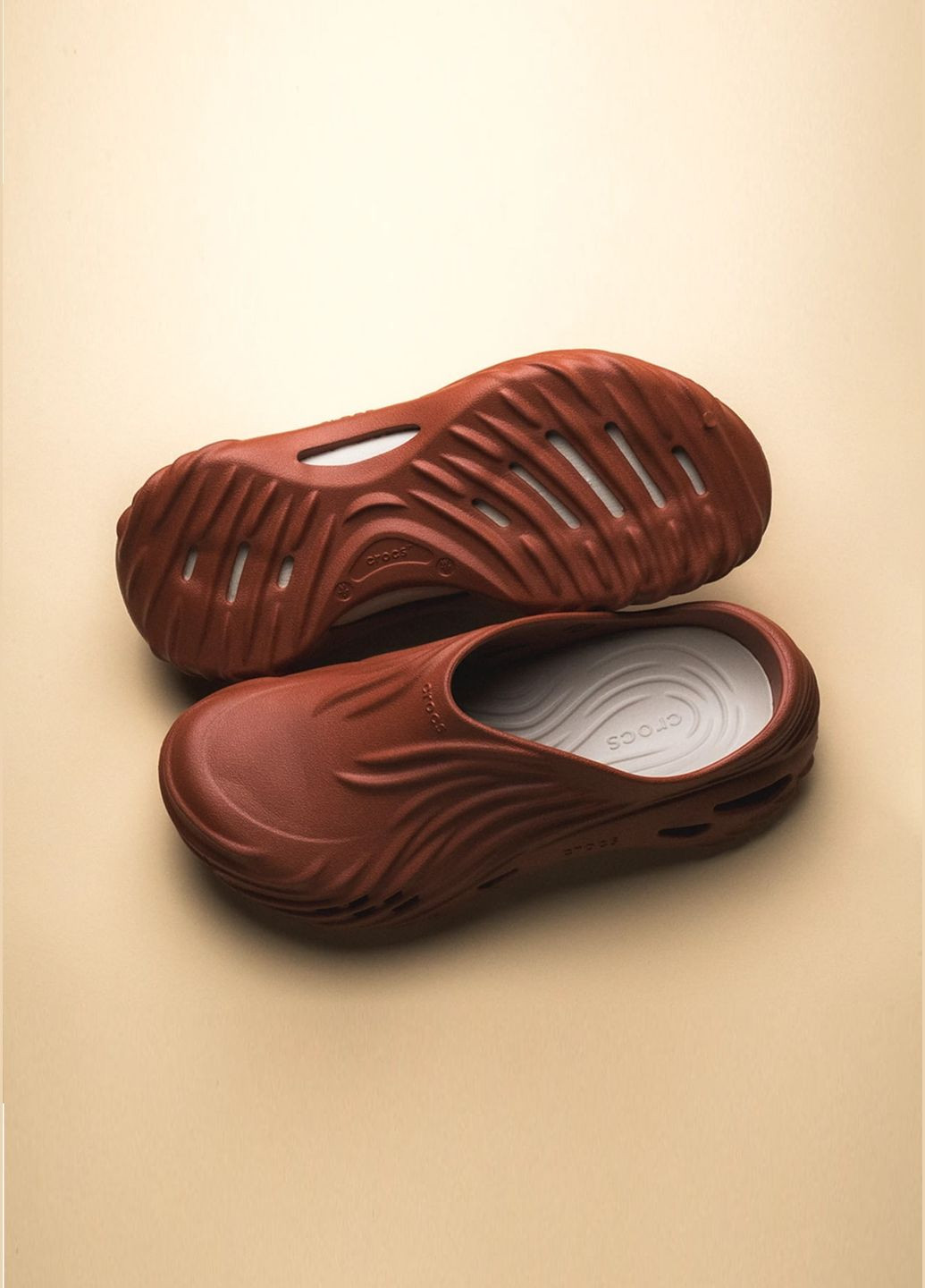 Чоловічі крокси Сірі Echo Clog Pond Crocs wave (340458578)