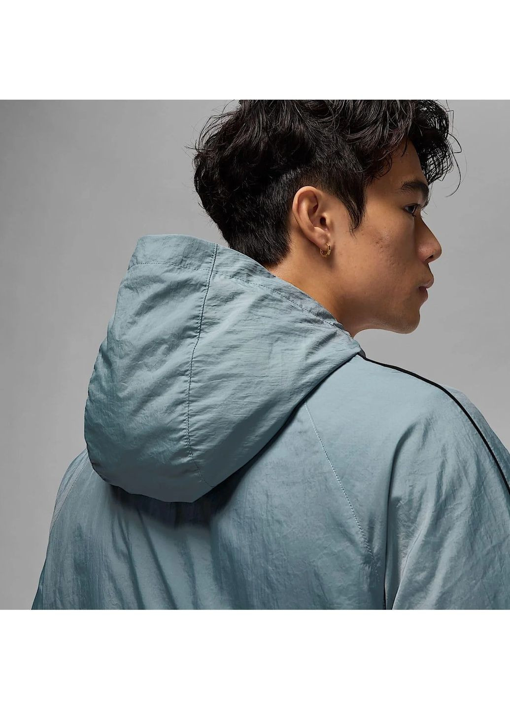 Сіра вітровка чоловіча sprt clssc grey Air Jordan