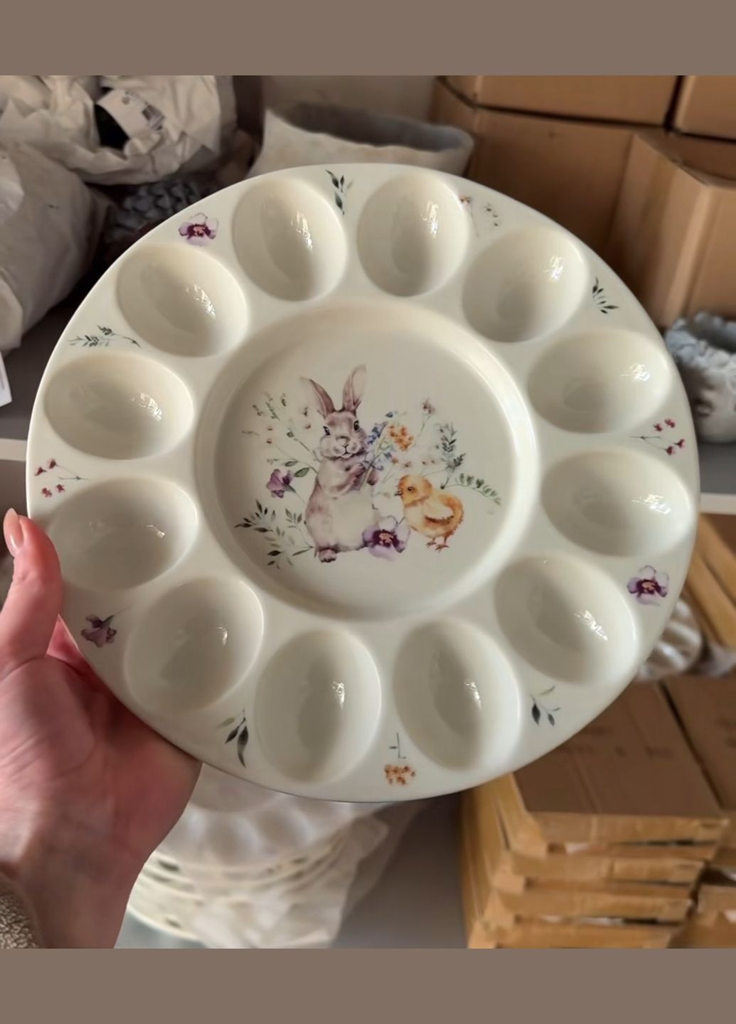 Тарелка для яиц (12шт) Весенняя история D26.5*2.4см No Brand (316219458)