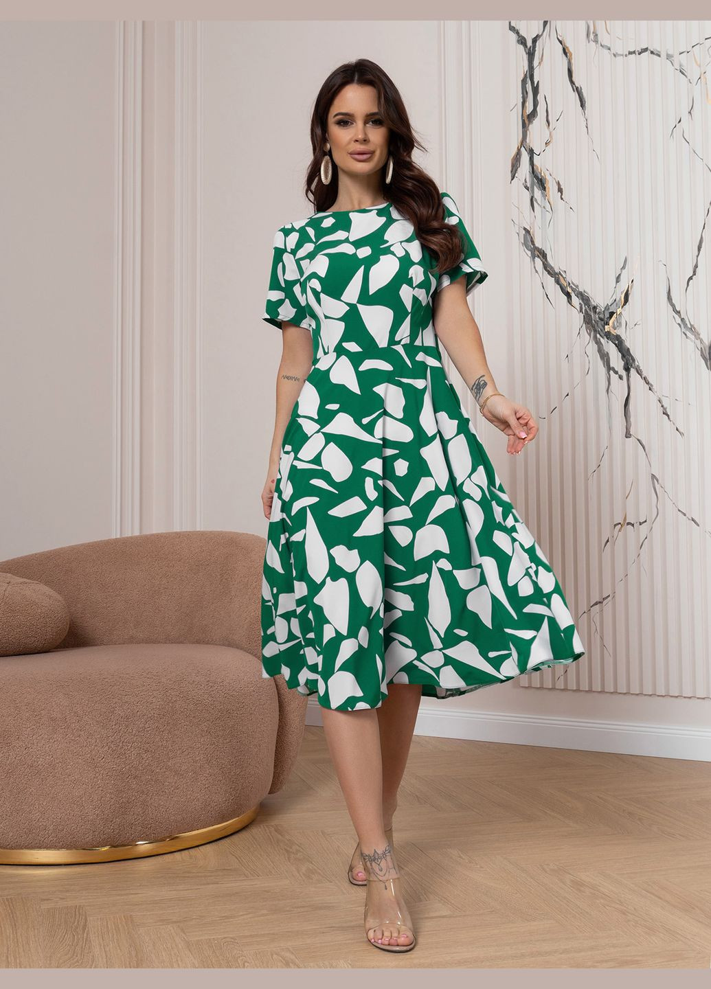 Зеленое повседневный платья ISSA PLUS с абстрактным узором