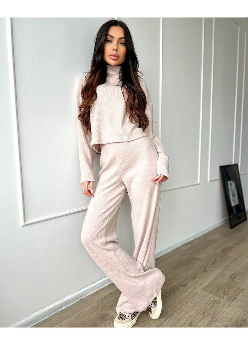 Жіночий костюм з ангори: кофта з високою горловиною та штани з високою посадкою MonCher (357489901)