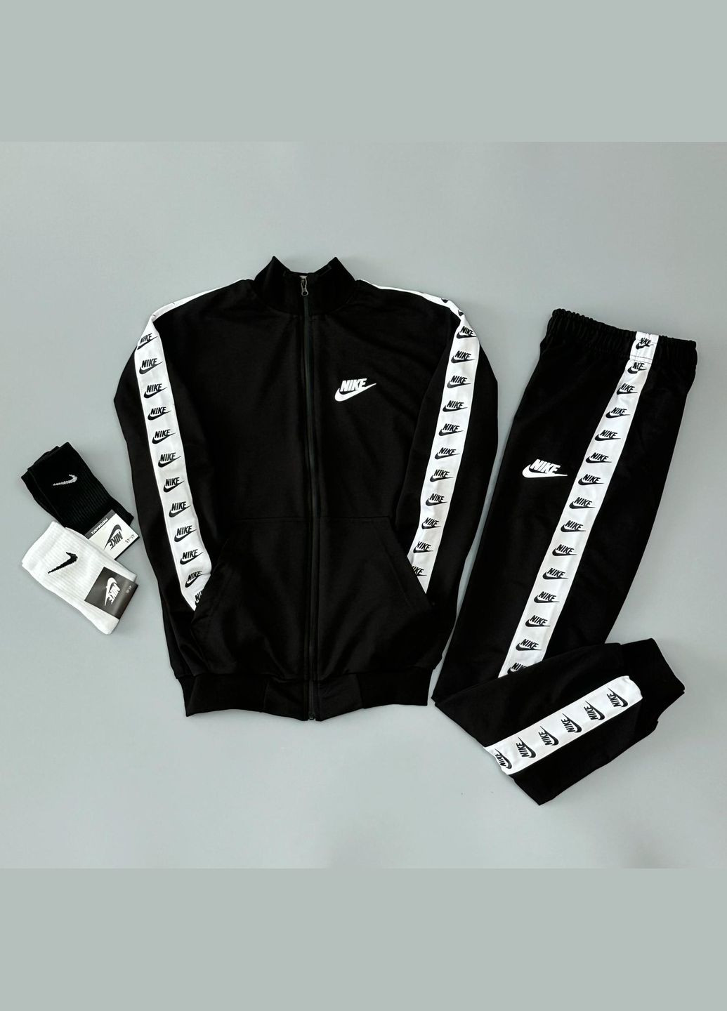 Чоловічий спортивний костюм Nike + шкарпетки чорний Freedom (335841075)
