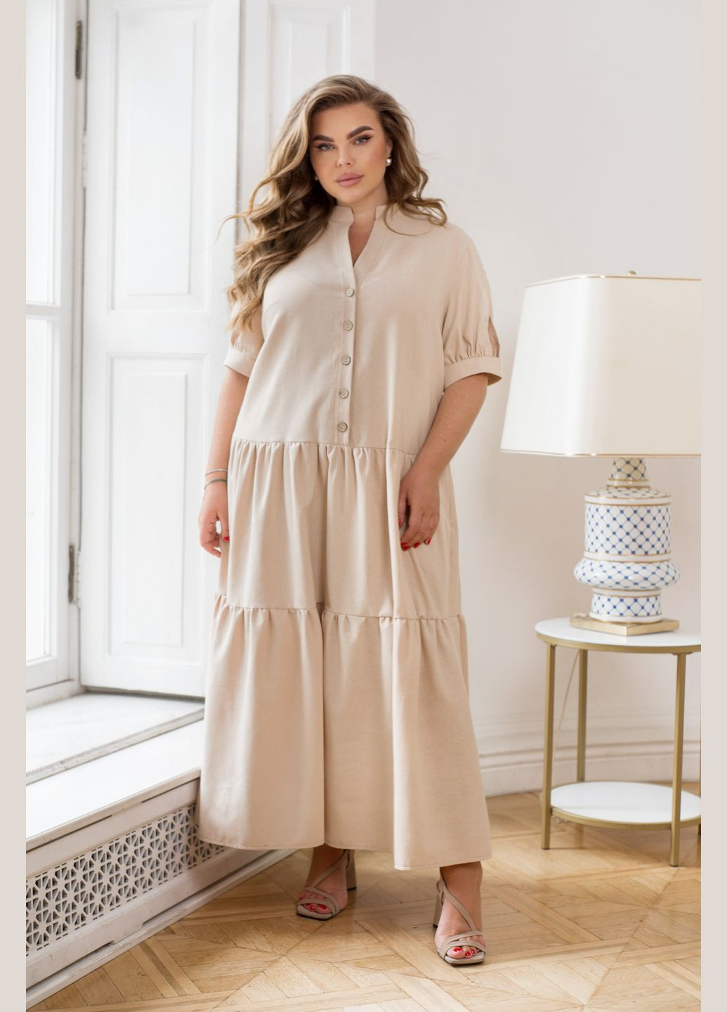 Світло-бежева повсякденний сукня Minova однотонна