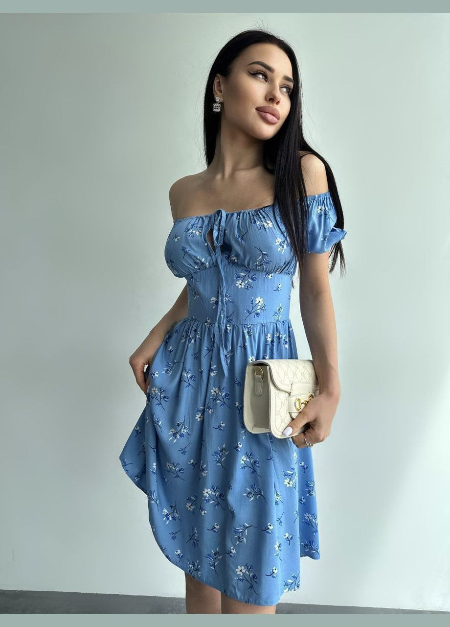 Голубое повседневный, кэжуал женское платье с открытыми плечами Style Point с цветочным принтом