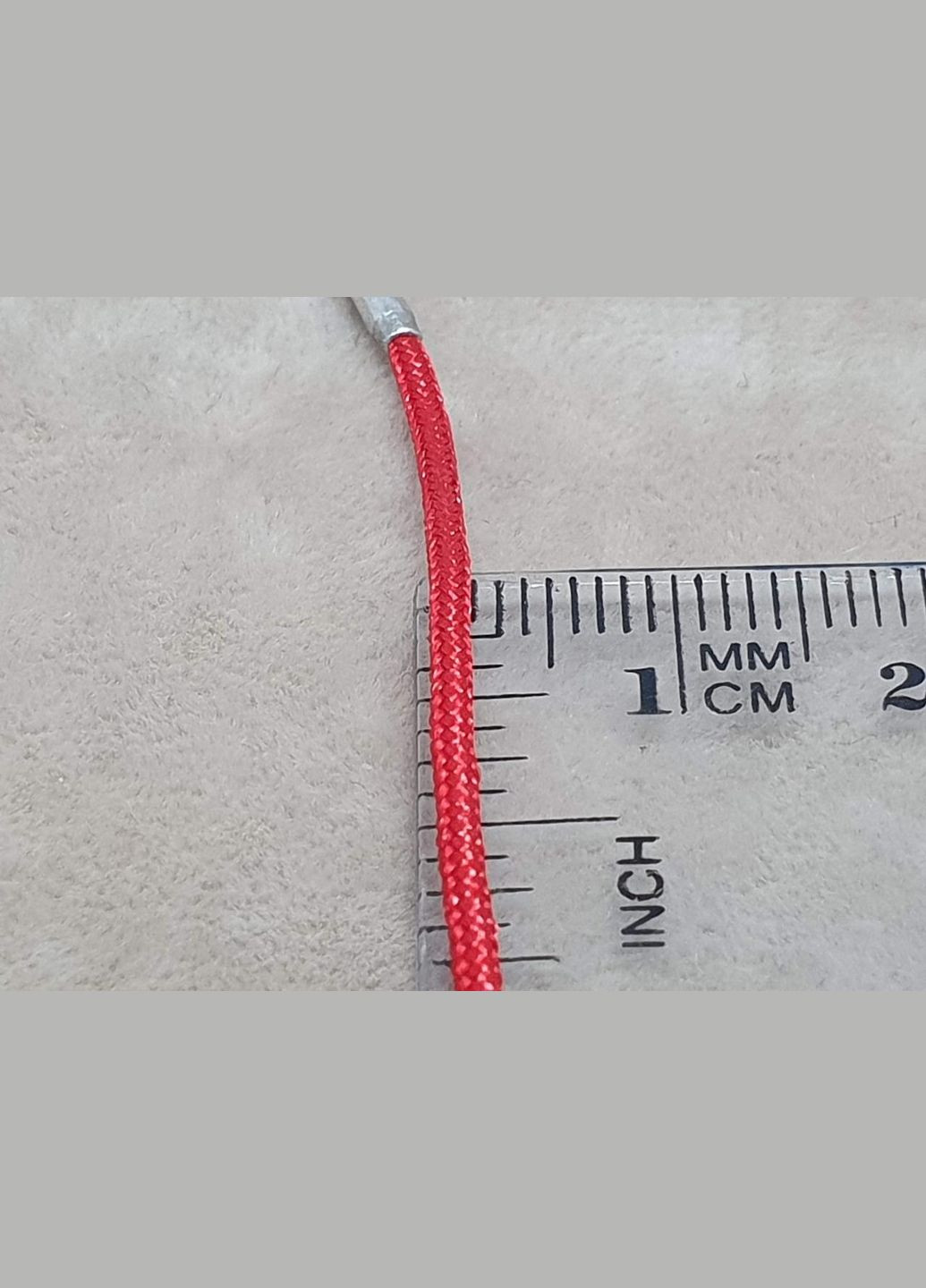 Красный браслет из шелковой нити с серебром. 905-00770 Qvaliz (303877411)