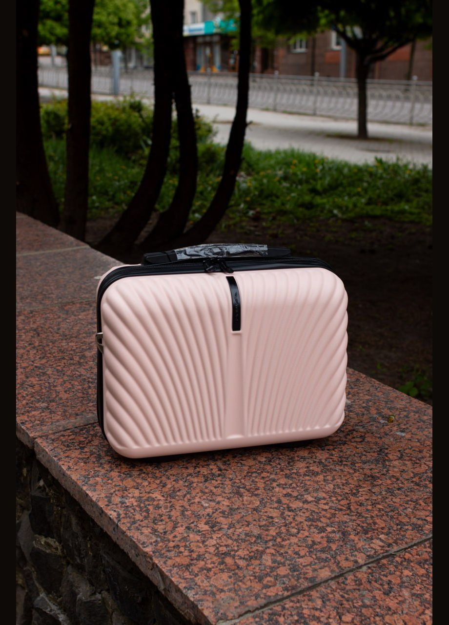 Кейс на чемодан пластиковый, цвет голубой Wings 120 (324072208)