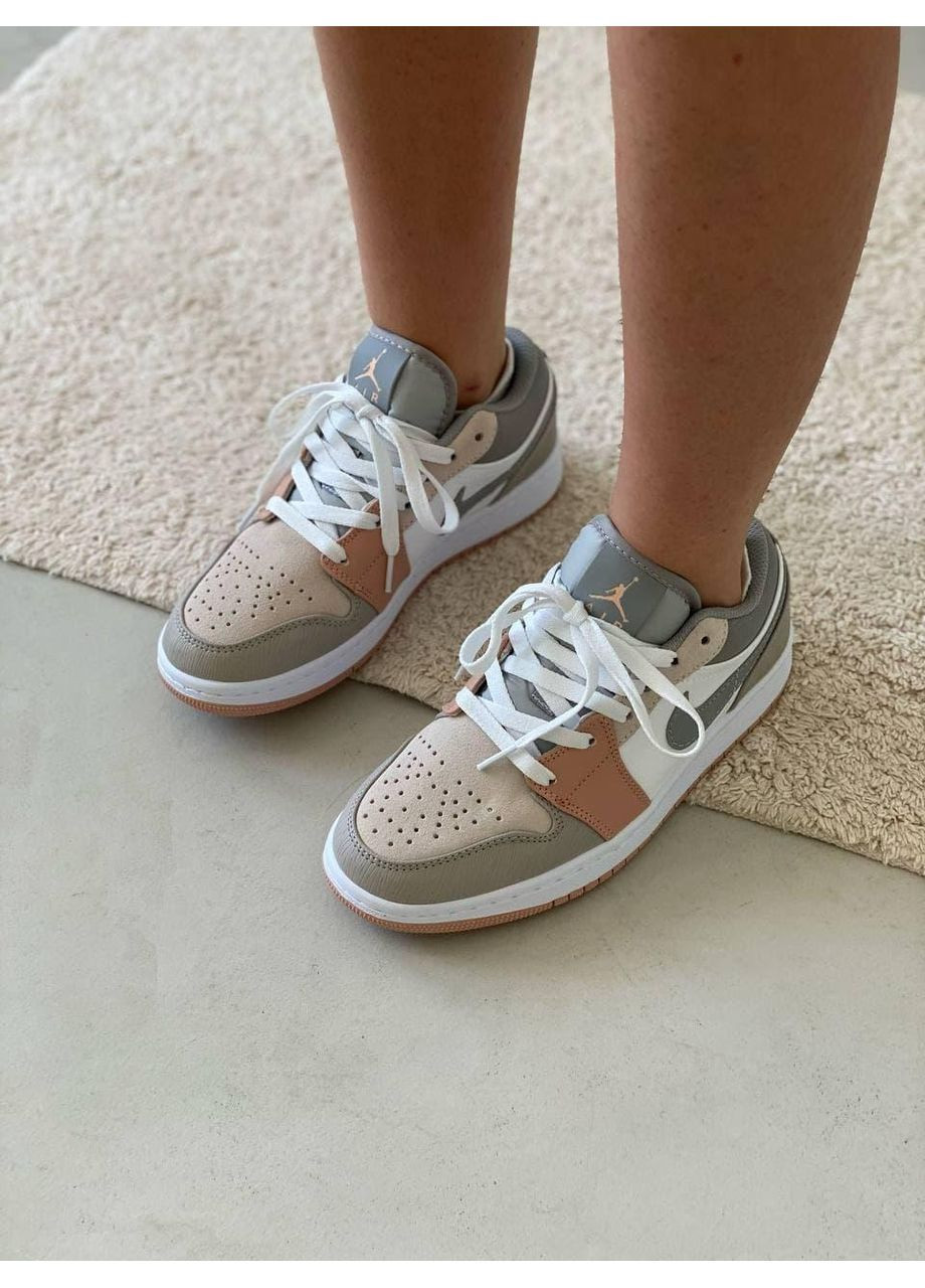 КРОССОВКИ ЖЕНСКИЕ NIKE AIR JORDAN RETRO 1 LOW BEIGE WHITE НАЙК АИР ДЖОРДАН No Brand бежевые демисезоны (369392015)