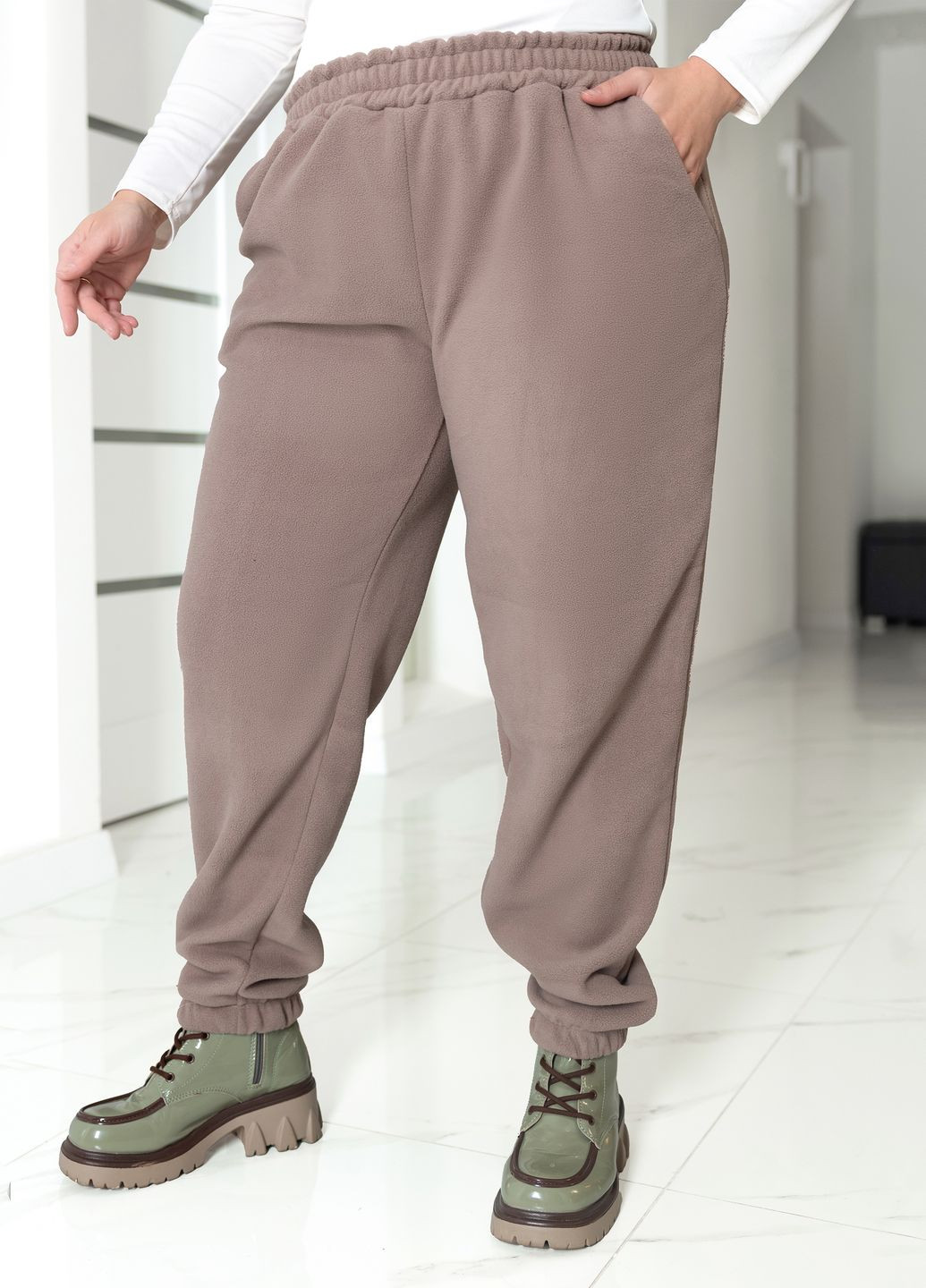 Спортивні штани джогери жіночі з флісу Polar No Brand (368541075)