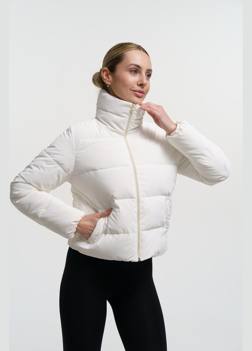 Молочная стильная базовая куртка Luna