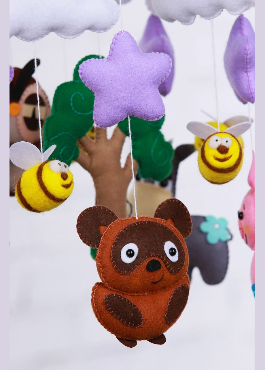 Дитячий музичний мобіль на ліжечко для немовлят WooolyWool «В гостях у Вінні» з 35 мелодіями (М031) No Brand (342758017)