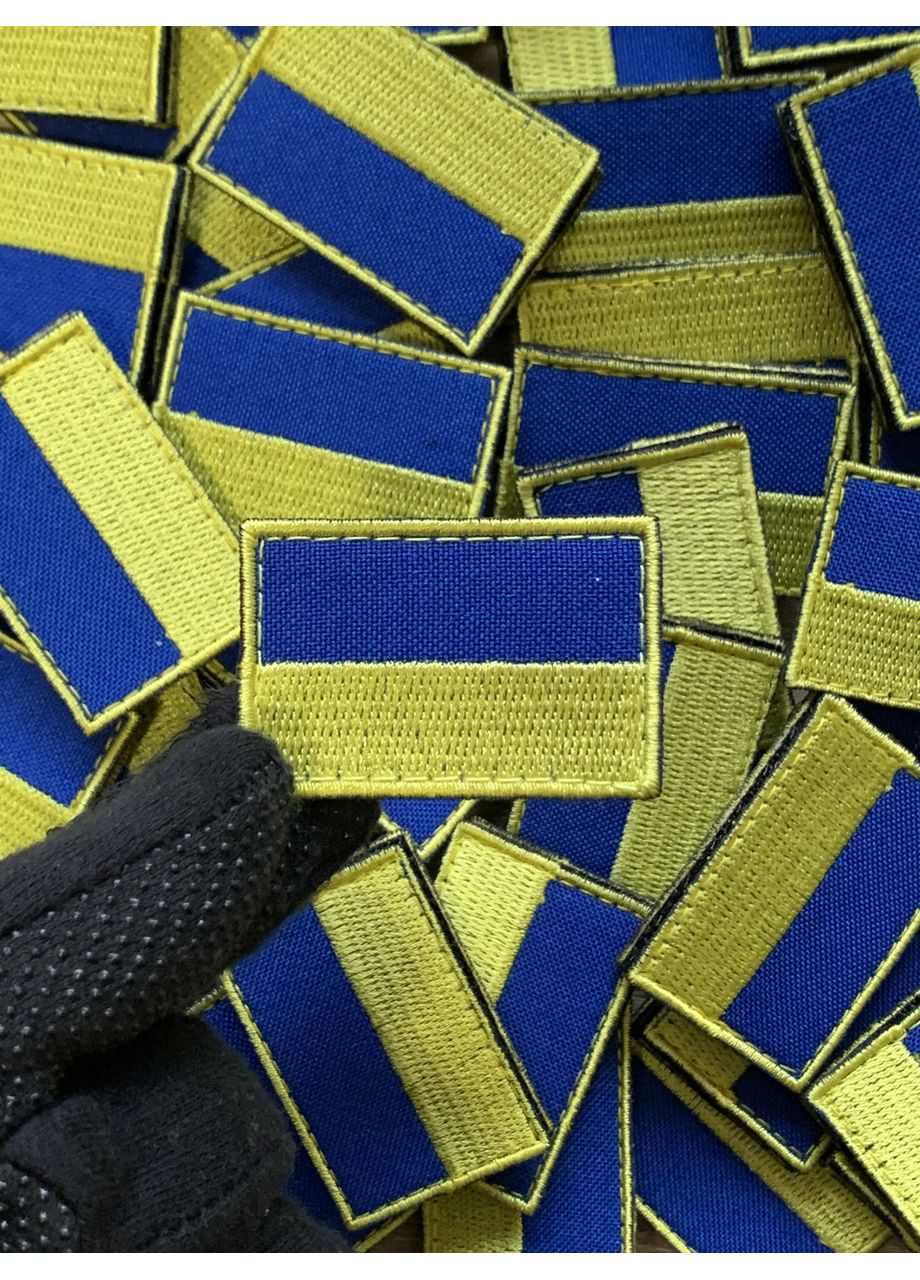 Шеврон Флаг Украины мини (Форма прямоугольная. На липучке) Размер 3x4.5см No Brand (369924493)