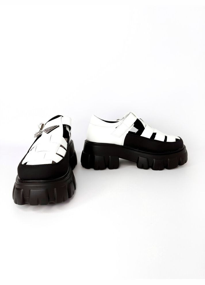 Босоніжки 32 р 20,3 см чорно-білий артикул Б208 Jong Golf (293246450)