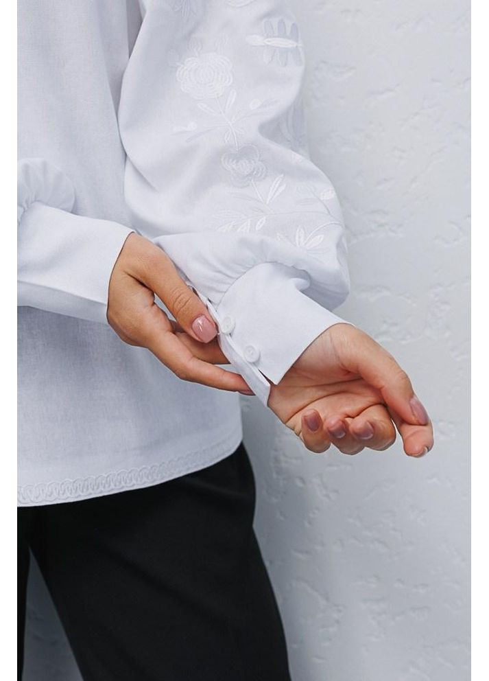 Белая рубашка вышиванка женская лен вискоза длинный рукав цветы 44 белая Arjen