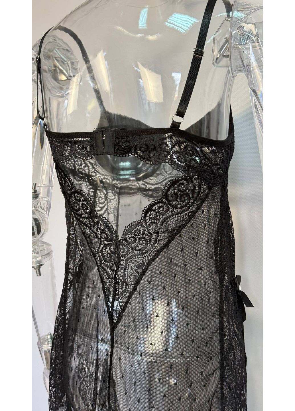 Соблазнительный полупрозрачный пеньюар с открытой спинкой стринги в комплекте No Brand Nelly (317299131)