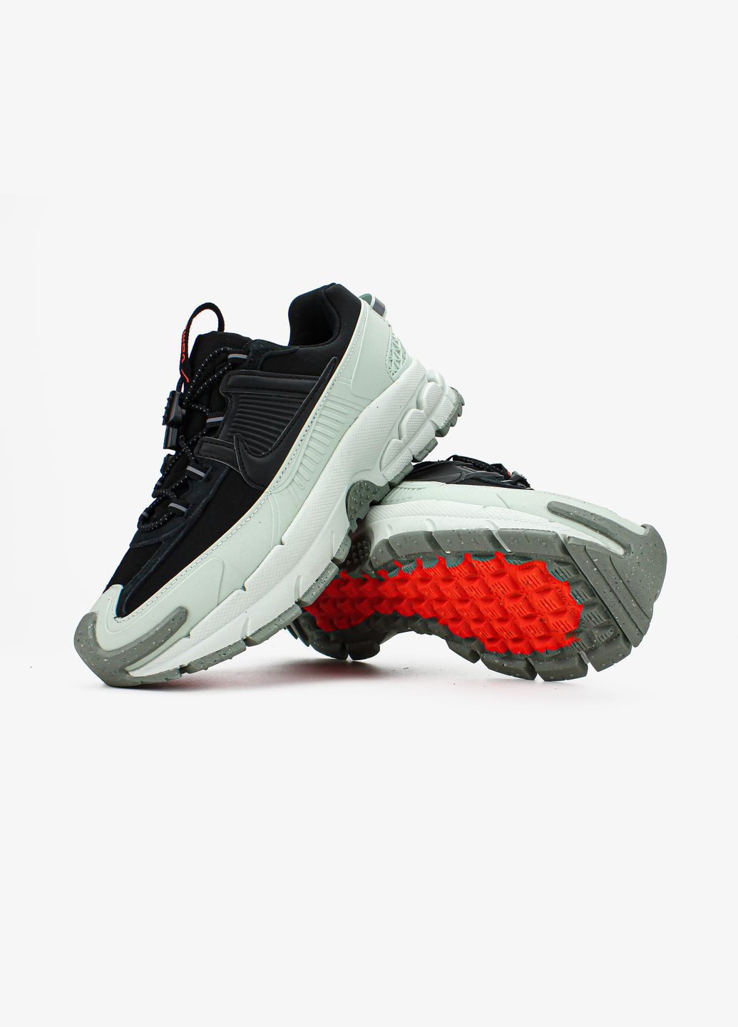 Белые демисезонные кроссовки мужские и женские nike vomero roam white black | найк вомеро роам белые No Brand