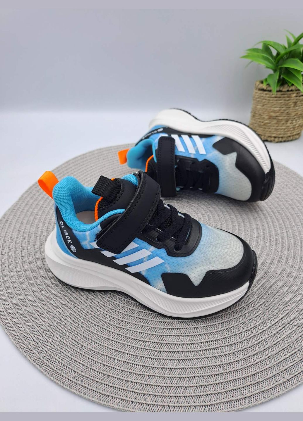 Синие яркая новинка 2025 года для мальчиков Clibee