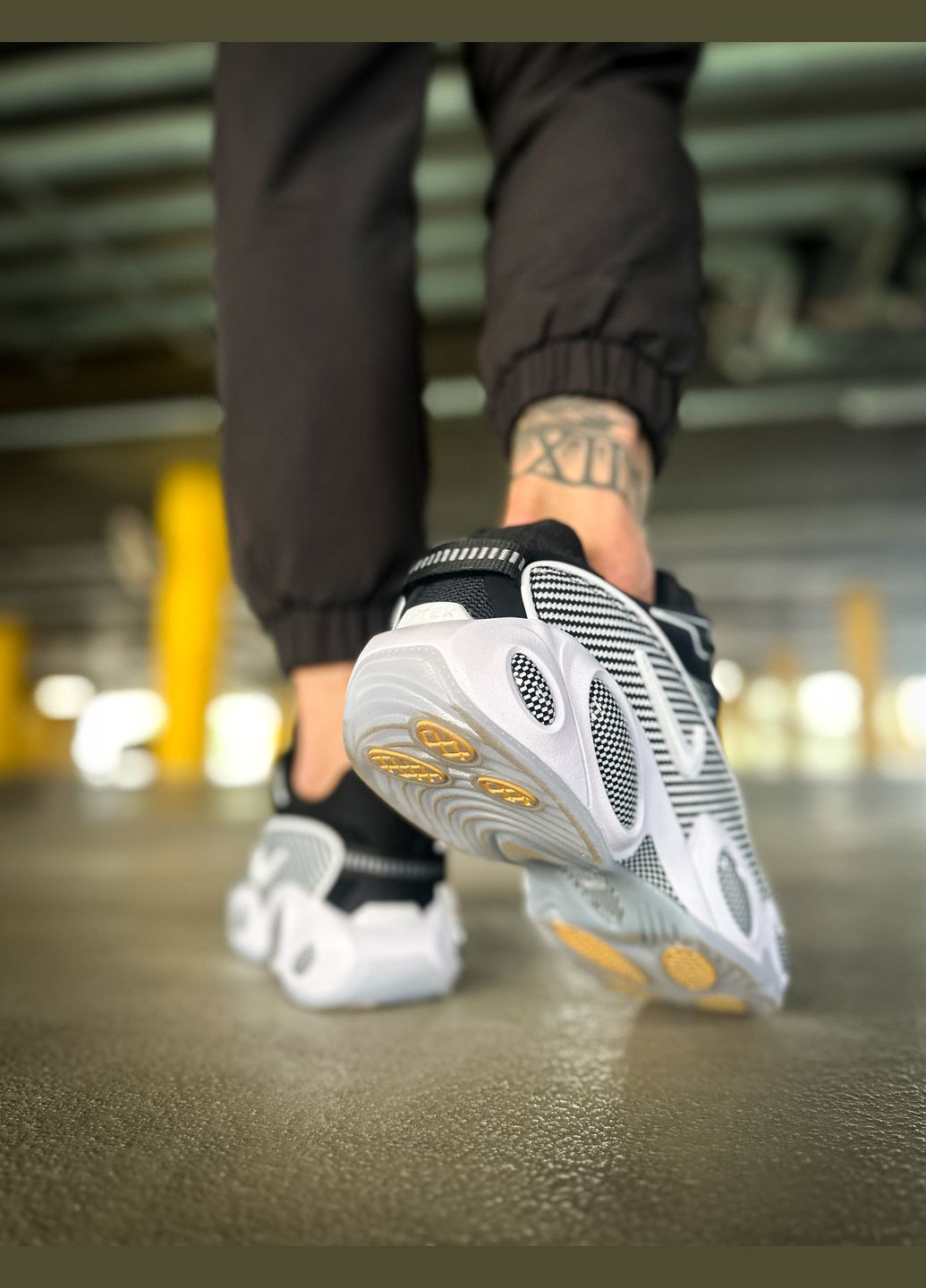 Черно-белые всесезонные кроссовки мужские nike nocta glide drake black white найк х нокта дрейк глайд черно-белые No Brand