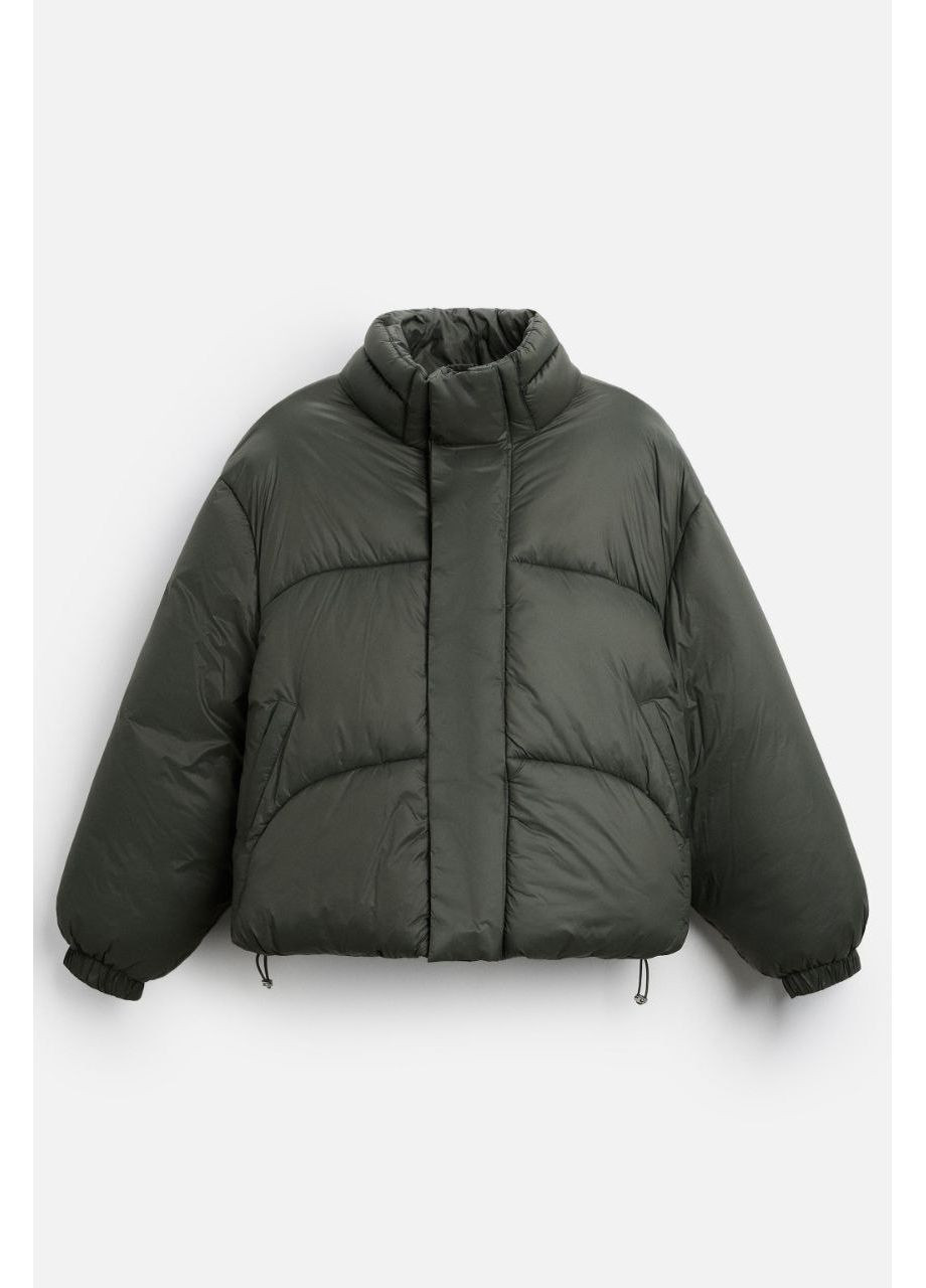 Оливкова (хакі) об'ємна дута куртка boxy fit Zara