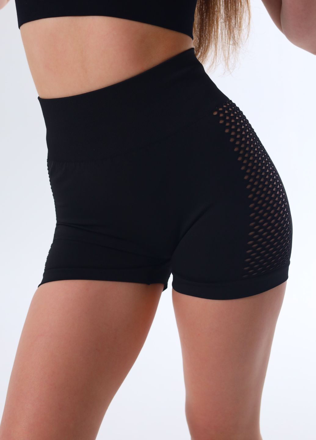 Чорні шорти з сіткою та ефектом push-up (70093) FitFiesta (328931675)