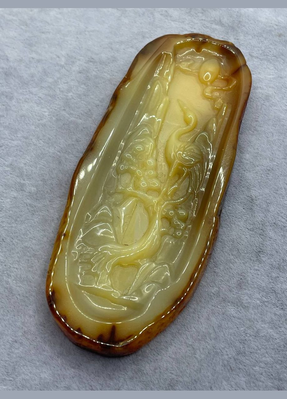 Сердолік різьблений 85г No Brand (316513637)