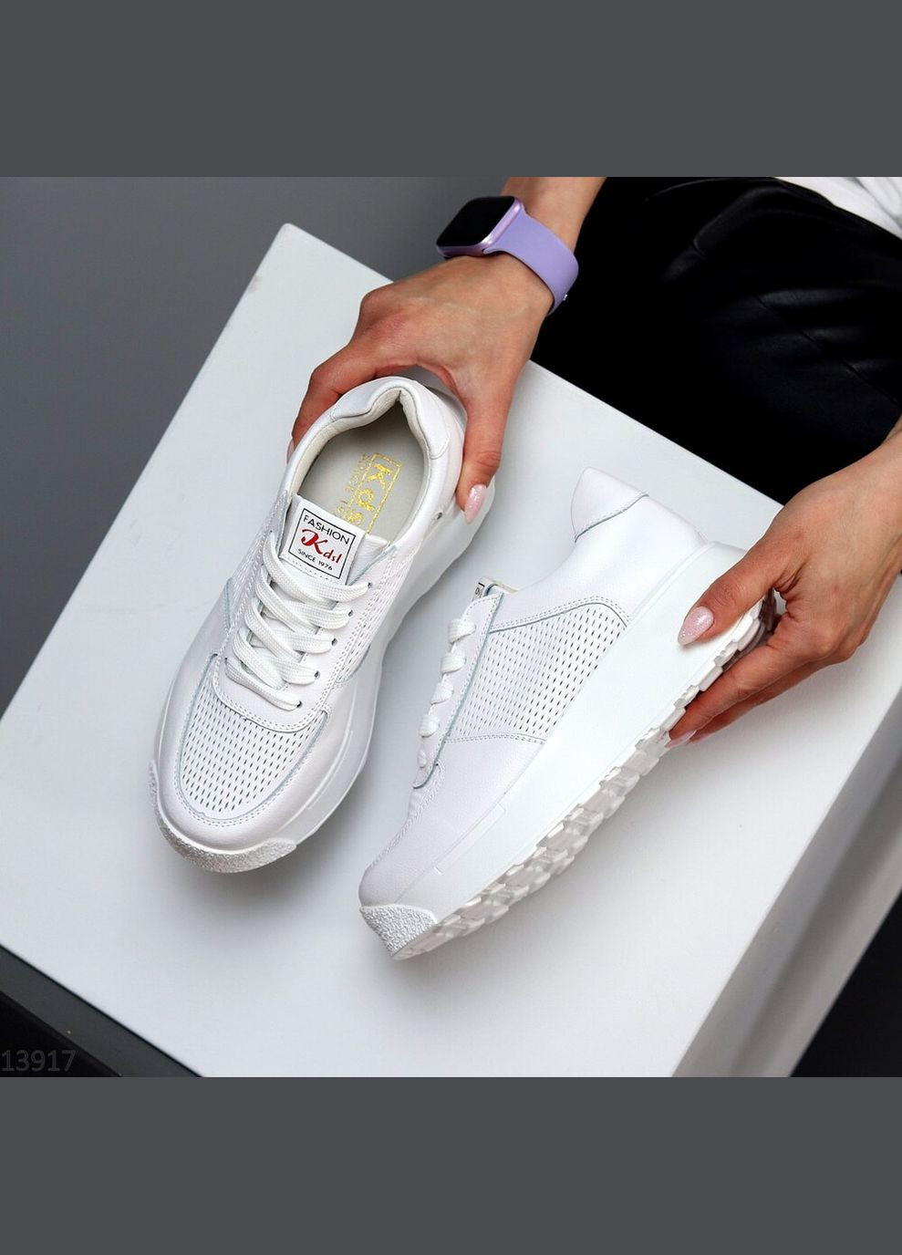 Белые кожаные кроссовки с перфорацией, белые кроссовки перфорированные KDSL Life белые демисезоны (300171466)