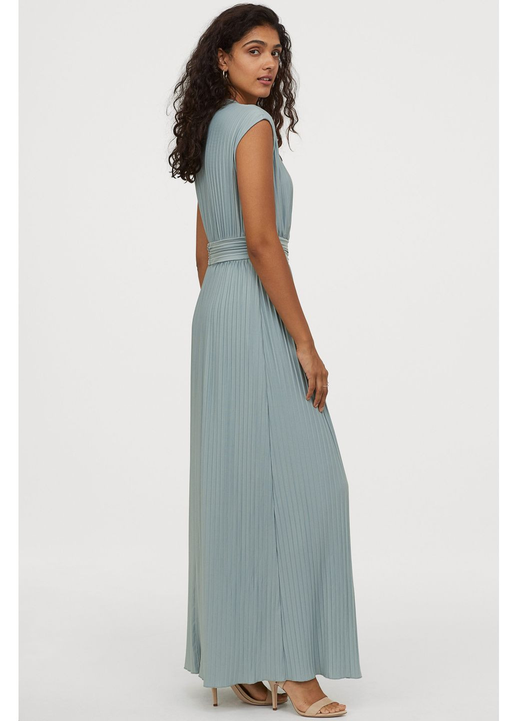 Зеленое платье H&M