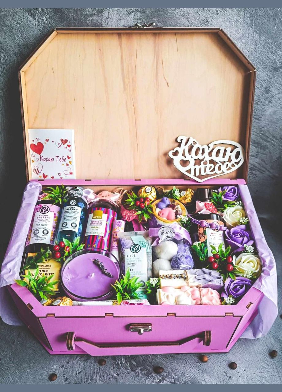 Подарунковий набір сердечком для дівчини для коханої дружини на річницю на Валентина на 8 березня No Brand (315896602)