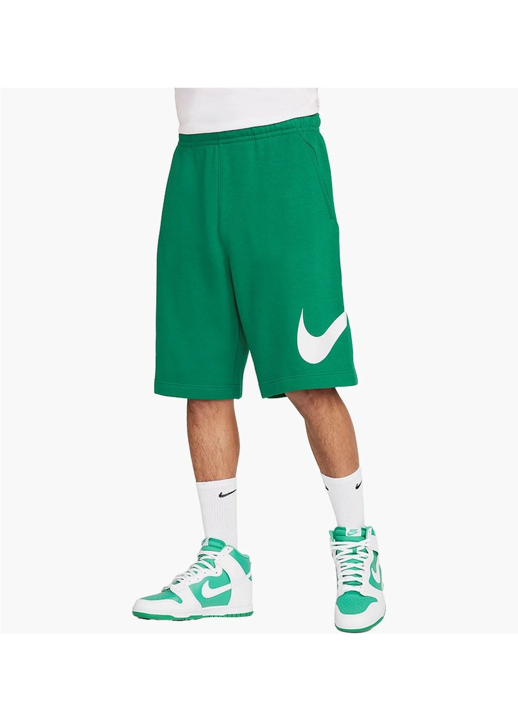Шорты мужские Sportswear Club Graphic Shorts Green Nike (366038978)