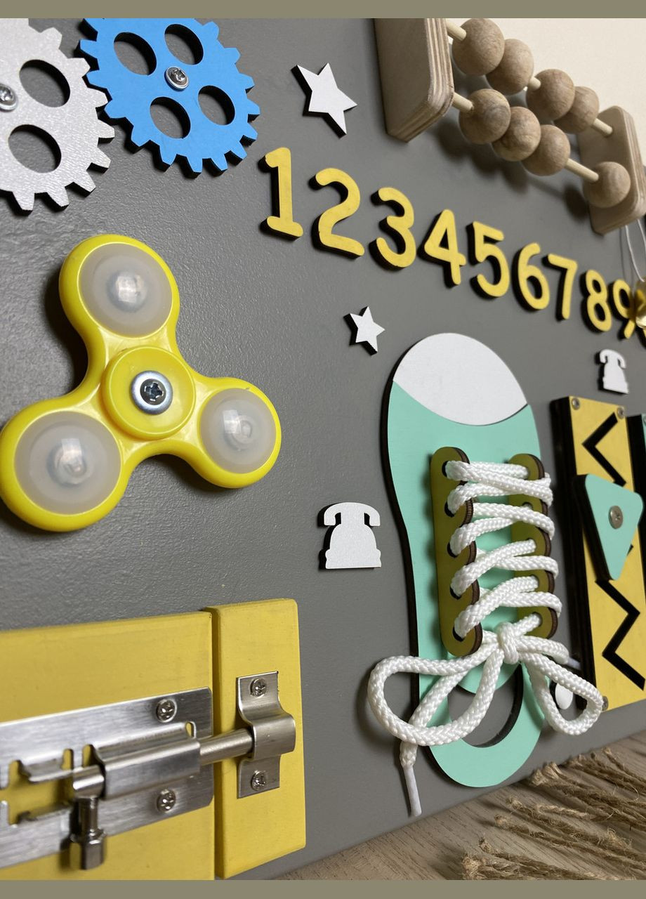 Бизиборд именный развивающая деревянная игрушка 30х40 см No Brand (355890437)