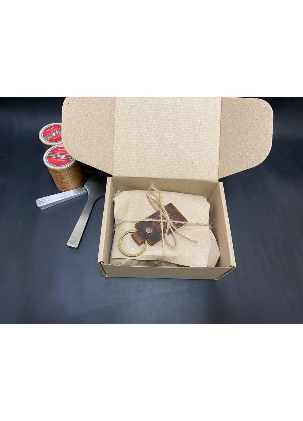 Шкіряний Ремінь Ручної Роботи із ПреміальноЇ Шкіри Набір + Брелок Коричневий Колір No Brand (358931145)