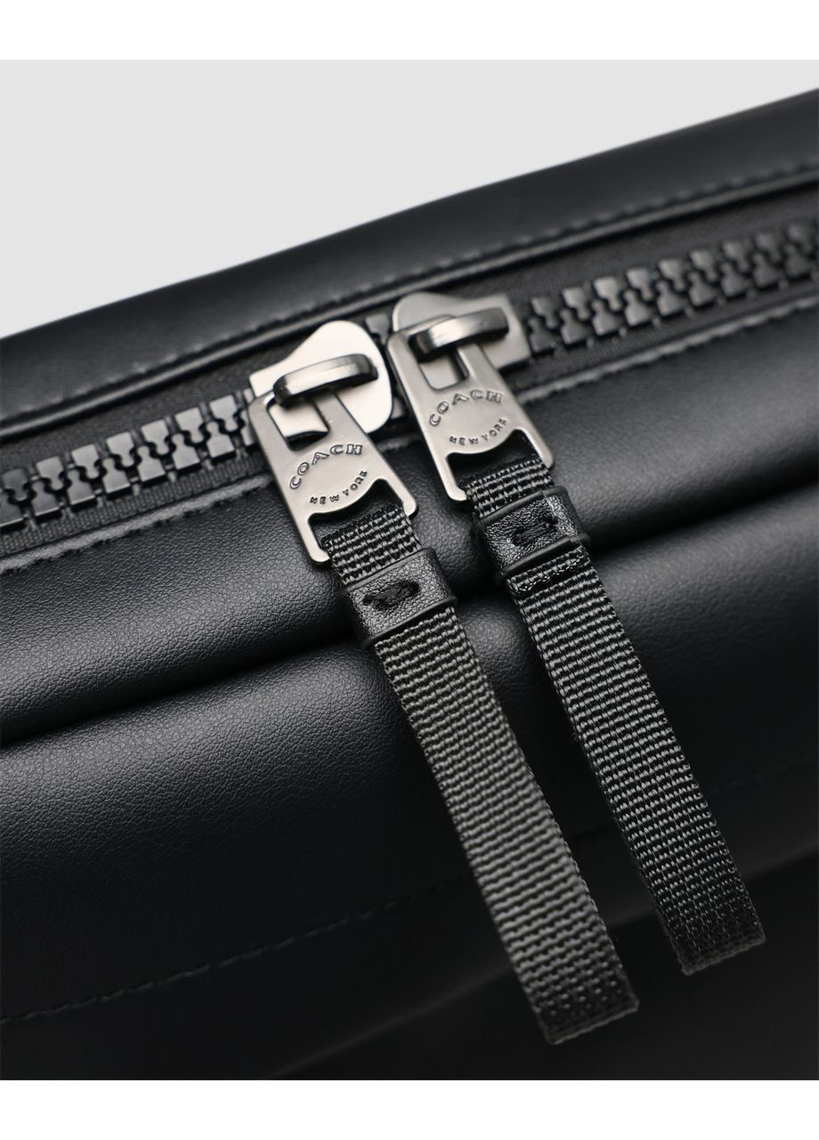 Сумка чоловіча Crossbody Bag In Black No Brand (366887664)