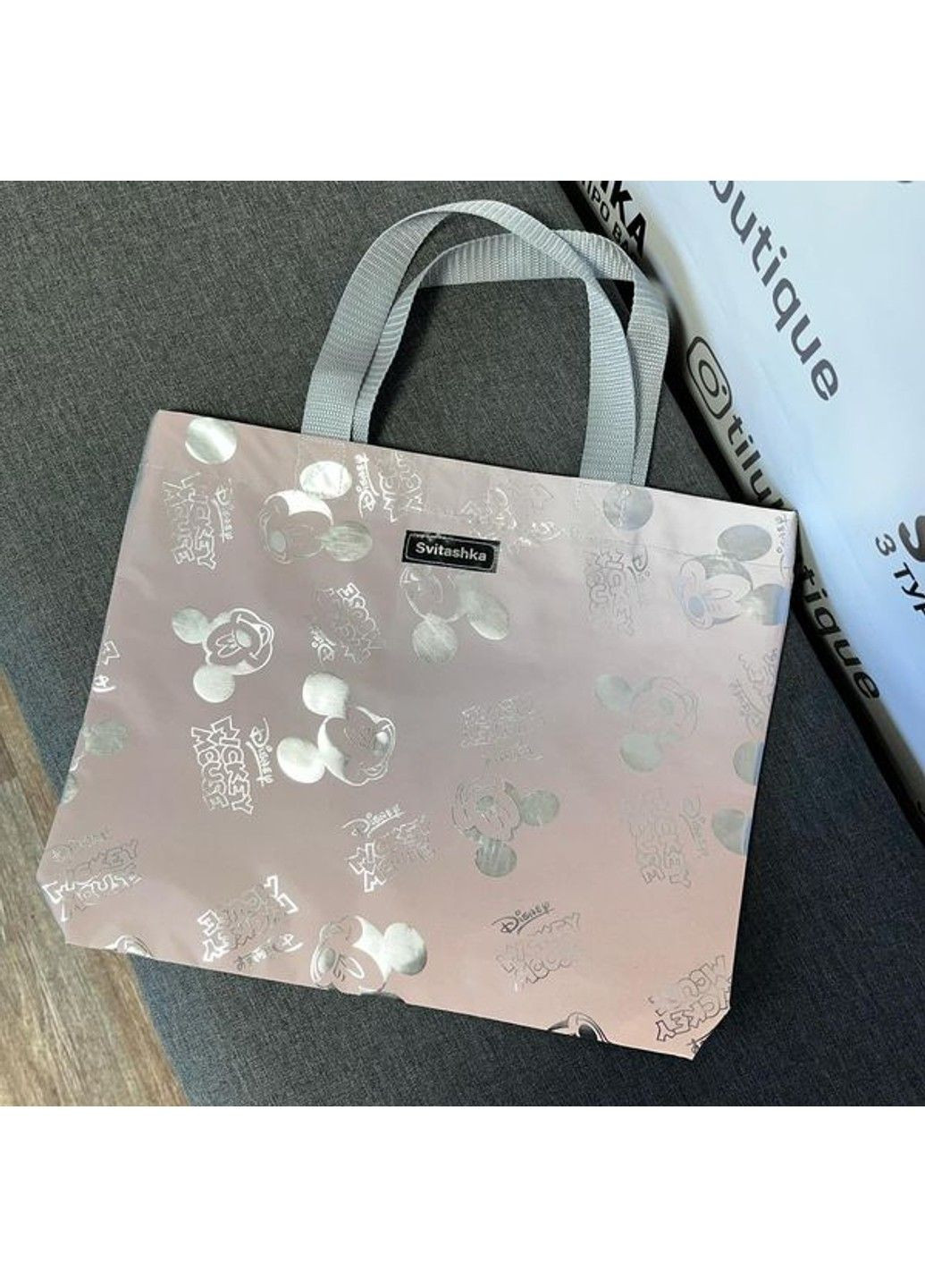 Светоотражающий шопер Svitashka Серебряные Микки с короткими ручками серого цвета на магнитной кнопке No Brand (335051219)