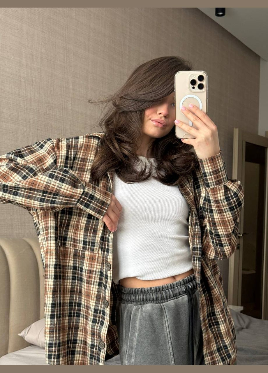 Бежевая рубашка в клетку No Brand