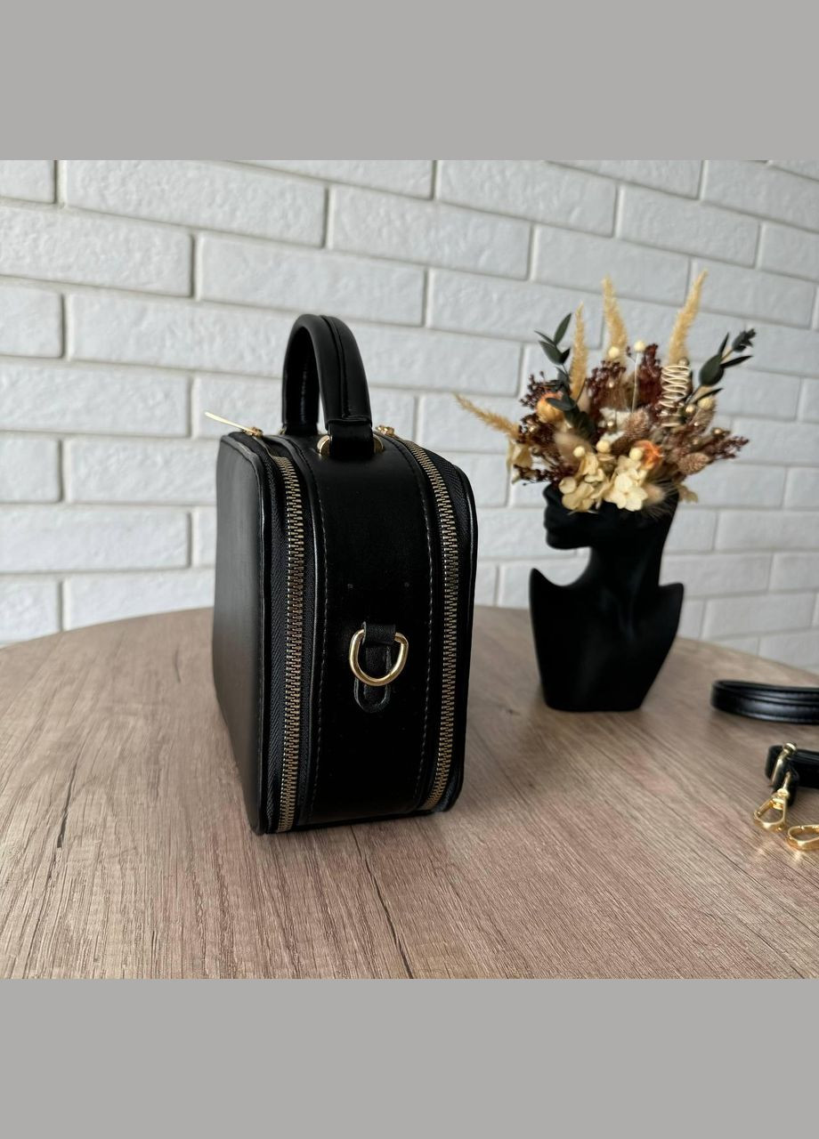 Стильна міні сумочка через плече каркасна екошкіра чорна із золотом (sku_1612ЧГ) No Brand (330576741)