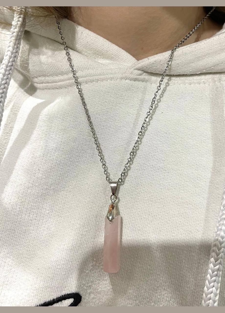 Кулон талисман с натуральным камнем кварц прямоугольной формы на цепочке в подарочной коробочке No Brand (331291759)