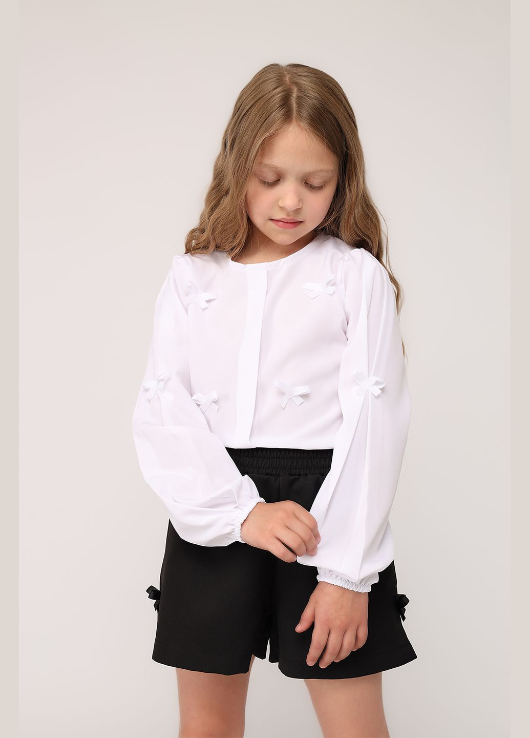 Белая блузка Yuki демисезонная