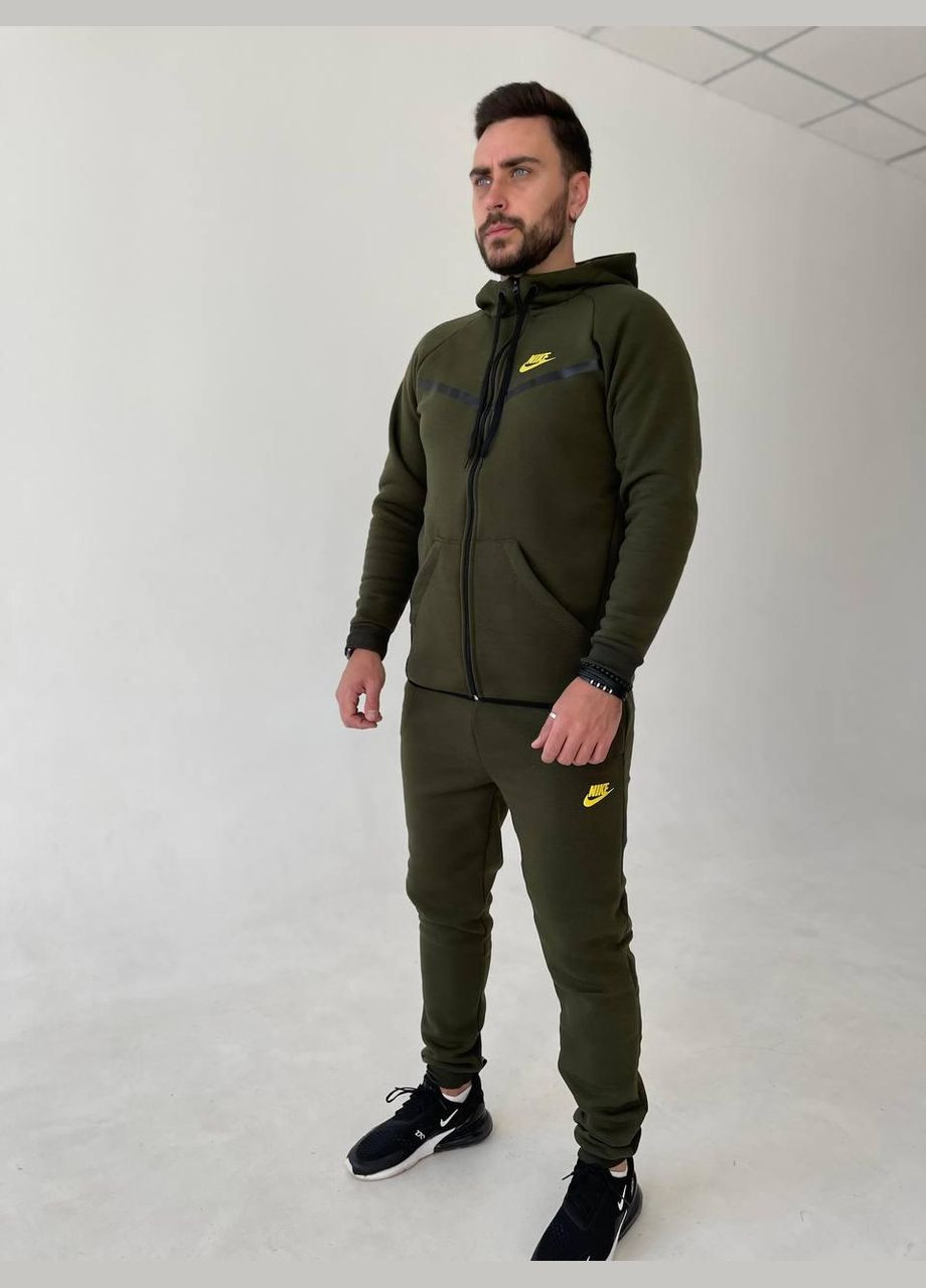 Мужской спортивный костюм. No Brand (367982283)