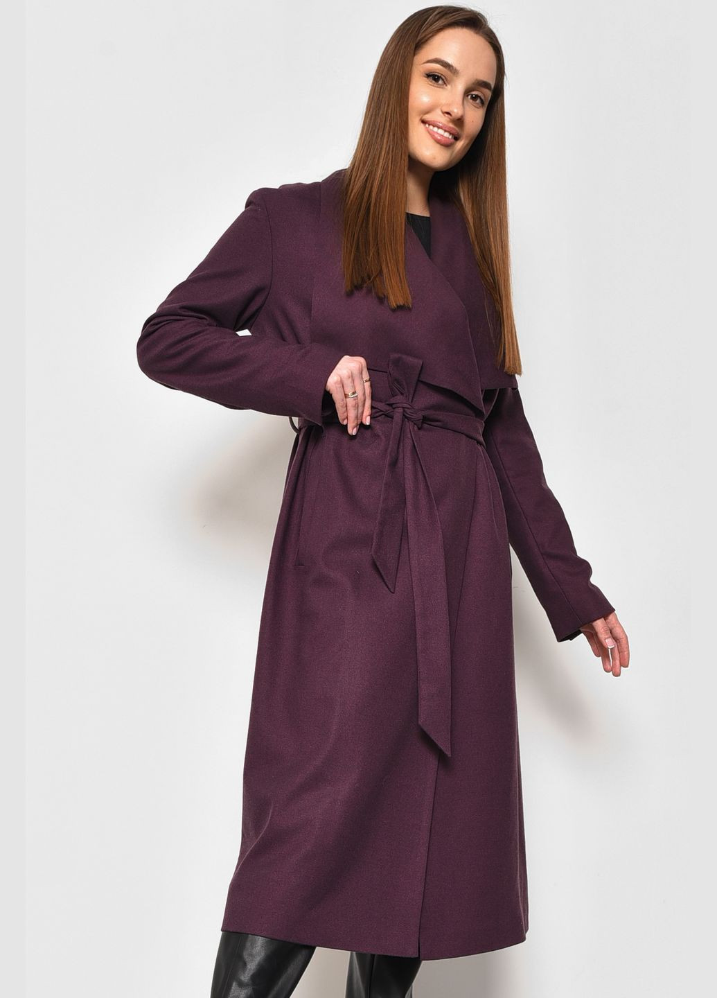 Фиолетовое демисезонное Пальто женское демисезонное фиолетового цвета Let's Shop