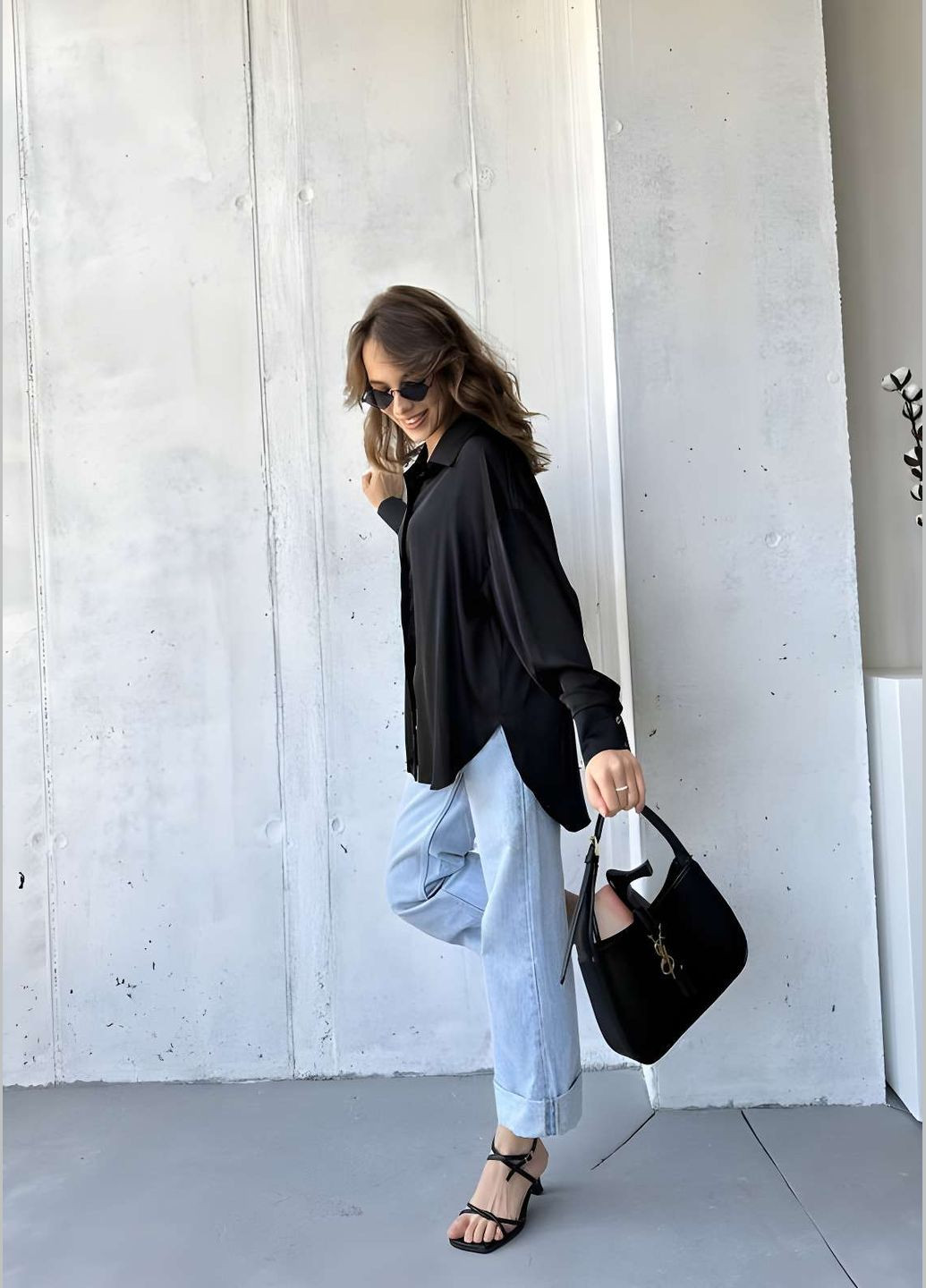 Коричневая женская белая блузка блузка-рубашка на пуговицах. Україна