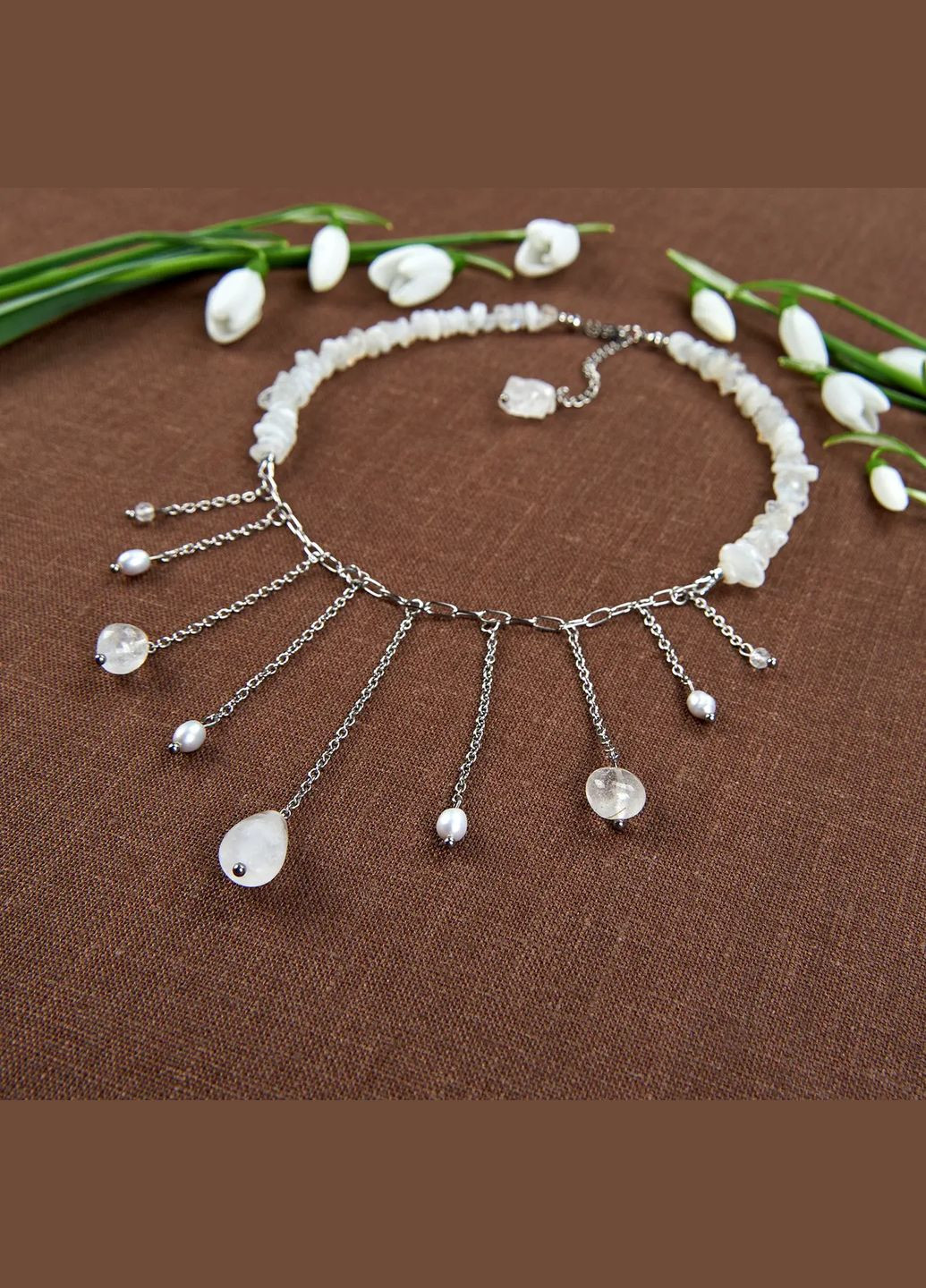 Чокер натуральний Адуляр, Гірський Кришталь, Перли сірий рис, фур-ра нержавіюча сталь d-8х3мм+- L-39-44см No Brand перли (прісноводні), горний кришталь, місячний камінь, кришталь нержавіюча сталь, натуральний камінь родій (324836276)