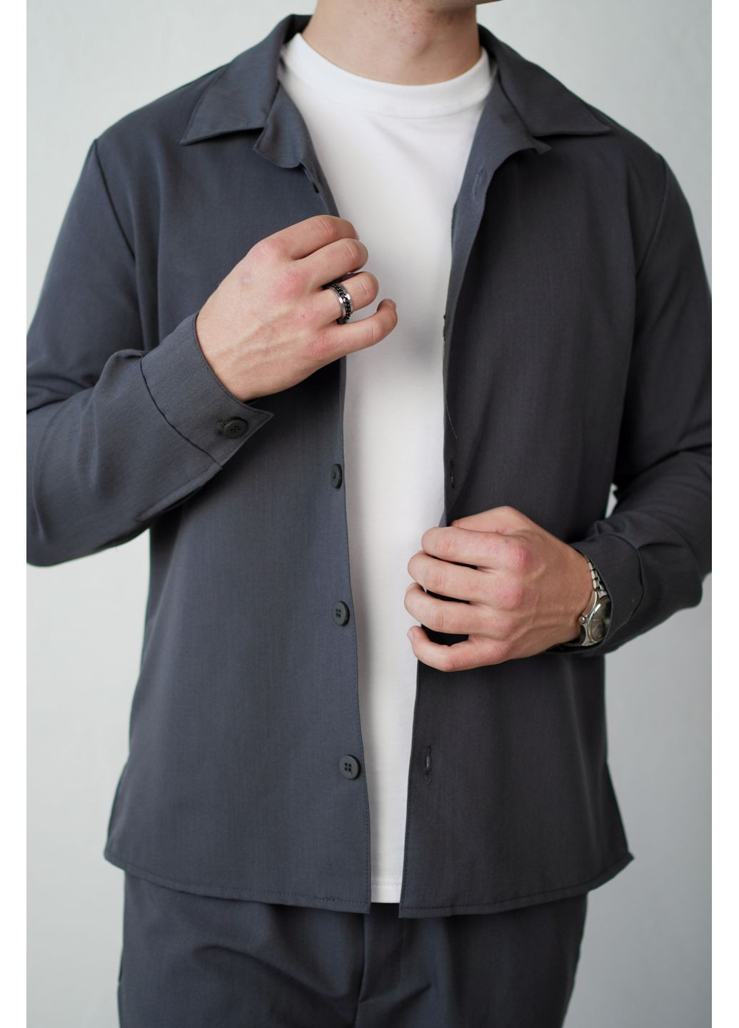 Графитовый демисезонный комплект мужской с тиара (штаны+рубашка) с рубашкой, брючный No Brand костюм