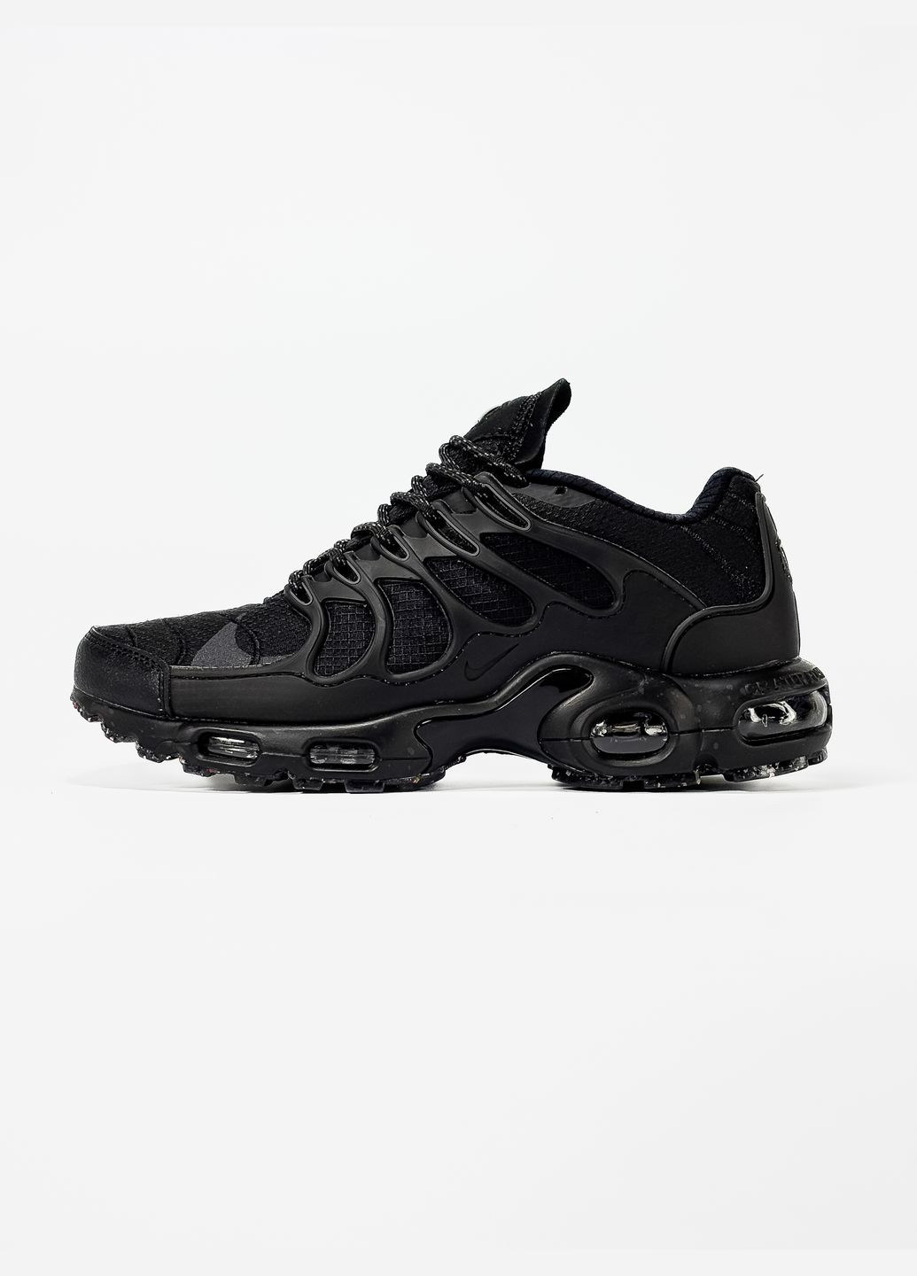 Черные всесезонные женские кроссовки nike tn terrascape plus black No Brand Air Max