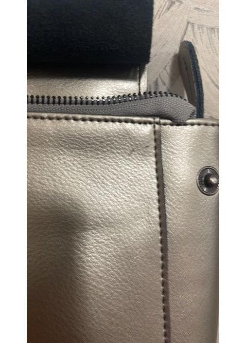 Рюкзак женский серебристый натуральная кожа No Brand Рюкзак для міста (365727243)