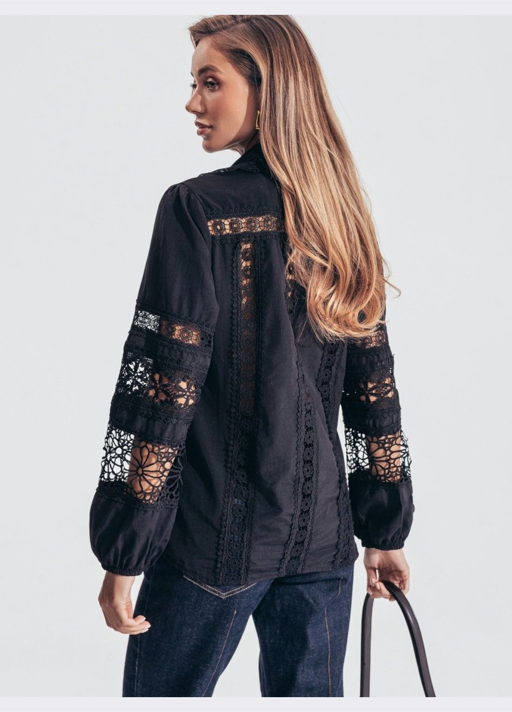 чорна сорочка з мереживом та перфорацією Dressa (307929690)