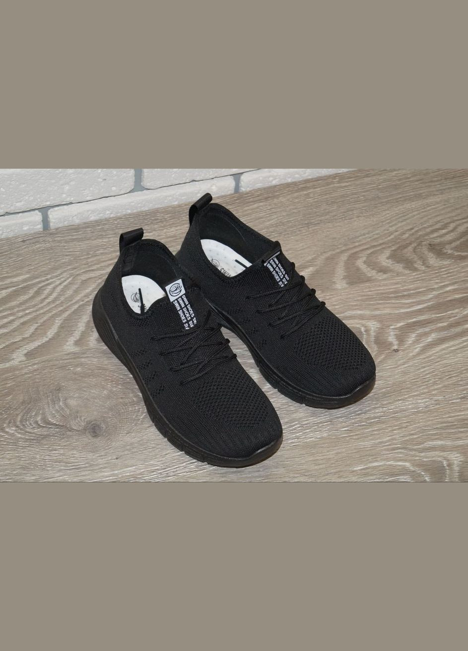 Чорні Осінні кросівки текстильні підліткові чорні SWIN SHOES